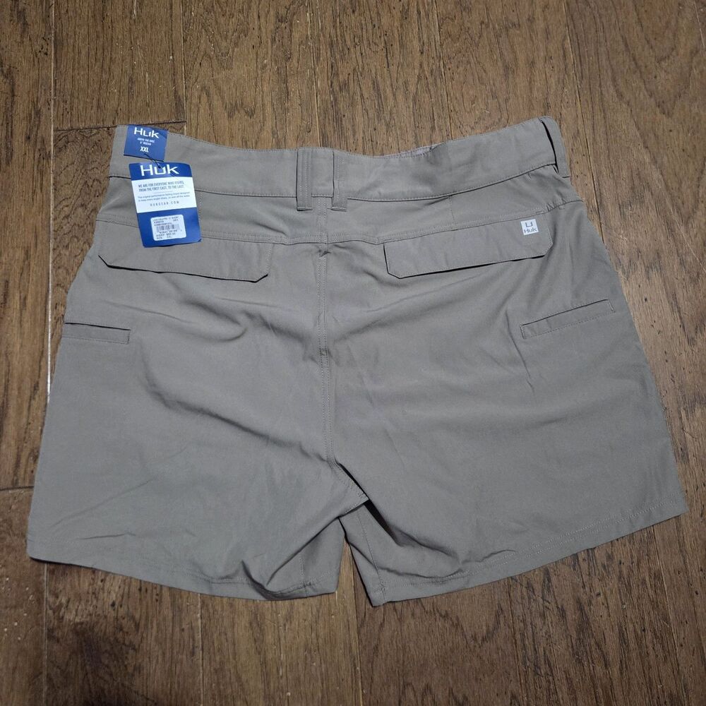 HUK Men's 2XL Low Country Shorts 6" Inseam Performance Fishing Shorts NWT